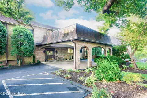 1600 Gardiner Ln #109, Louisville, KY 40205