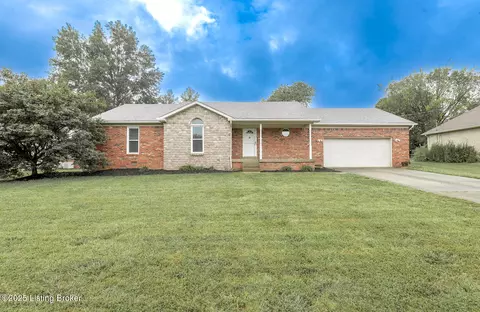 320 Jasper Ln, Mount Washington, KY 40047