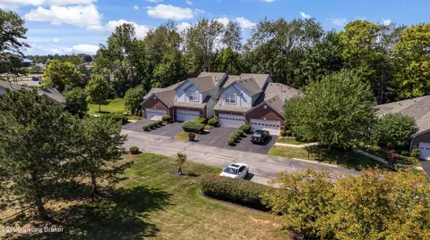 5010 Merton Sq, Louisville, KY 40241