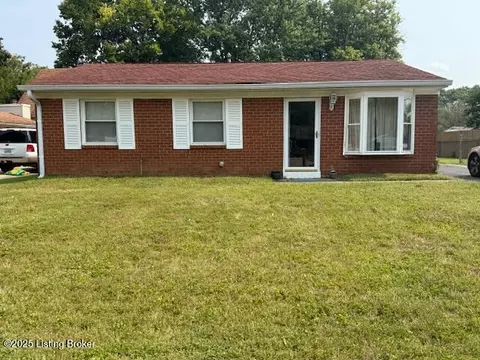 162 Ledgewood Ct, Louisville, KY 40229