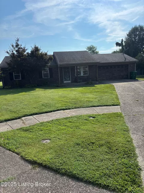 12205 Dulcie Ct, Louisville, KY 40229