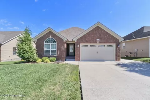152 Meadowcrest Dr, Mount Washington, KY 40047