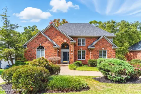 10417 Worthington Ln, Prospect, KY 40059