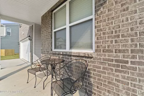 Exterior - 7020 Black Cherry Ct, La Grange, KY 40031 photo 4 of 7