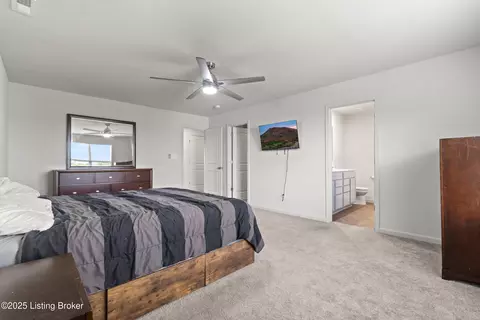 Bedroom - 7020 Black Cherry Ct, La Grange, KY 40031 photo 7 of 7