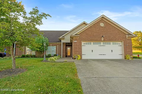 629 Shoshone Ct, Shelbyville, KY 40065