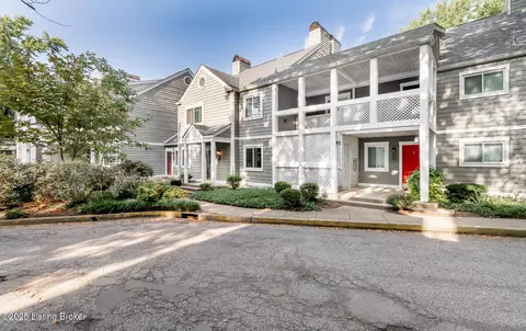 37 Lake Ave, Louisville, KY 40206