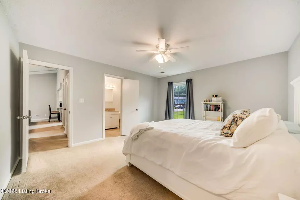 Bedroom - 5512 Baywood Dr, Louisville, KY 40241 photo 5 of 5