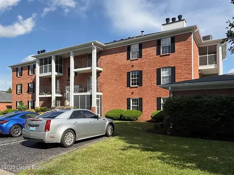 1305 Donard Park Ave, Louisville, KY 40218