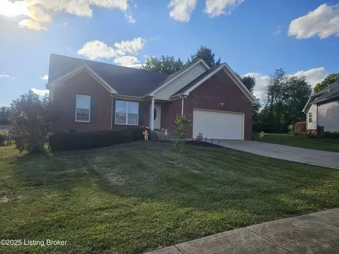 57 Lone Oak Dr, Eminence, KY 40019