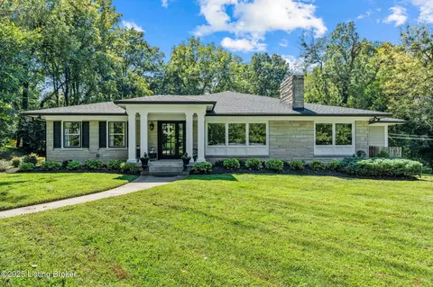 12306 Mistletoe Rd, Anchorage, KY 40223
