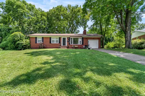210 Spring Garden Dr, Louisville, KY 40218