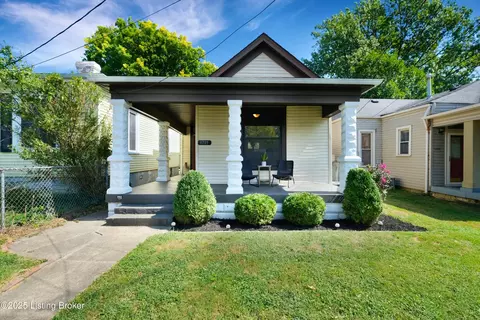 1705 Lee Ct, Louisville, KY 40217