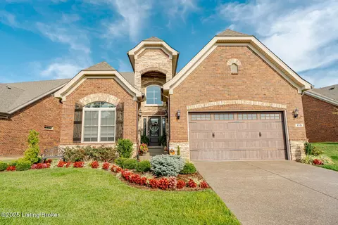116 Pembridge Ct, Louisville, KY 40245