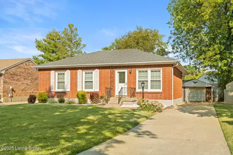 9013 Stockton Ct, Louisville, KY 40291