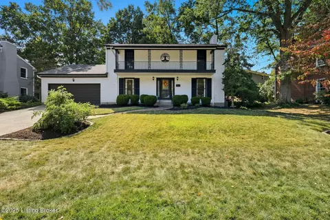 422 Trinity Hills Ln, Louisville, KY 40207