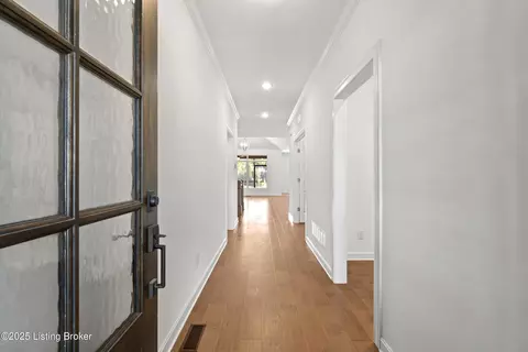 Entry Way - 5718 Ruby Falls Dr, Prospect, KY 40059 photo 1 of 10