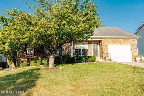 563 Hawthorne Ave, Shelbyville, KY 40065