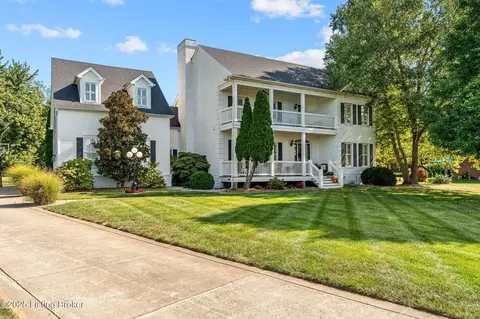 4607 Stonelea Pl, La Grange, KY 40031