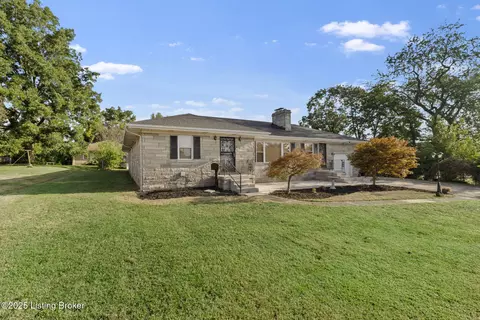 113 W Chestnut St, Leitchfield, KY 42754