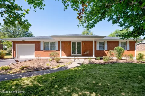 185 Fern Ln, Shelbyville, KY 40065