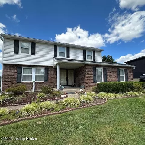 6604 Port Antonio Ct, Louisville, KY 40228