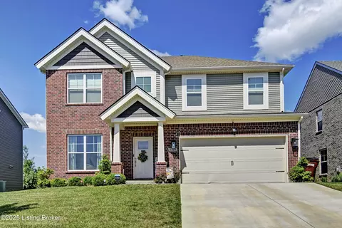 9204 Fox Chase Rd, Louisville, KY 40228