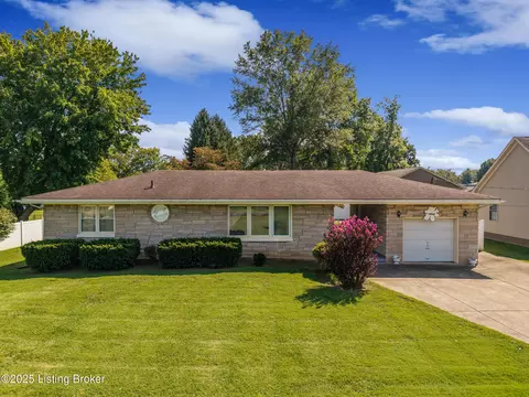 4908 Valley Station Rd, Louisville, KY 40272