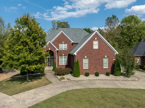 17023 Ashburton Dr, Louisville, KY 40245