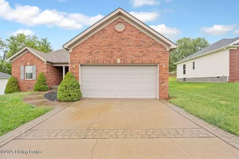 110 Lowball Ln, Vine Grove, KY 40175