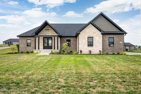 291 Dalton Dr, Fisherville, KY 40023