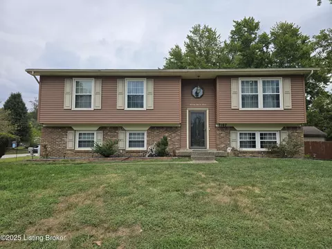 7107 Birnamwood Dr, Louisville, KY 40258