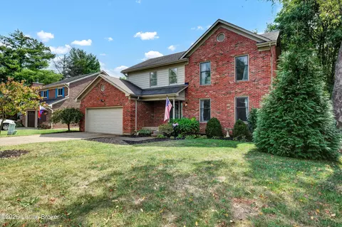 10114 Springbark Dr, Louisville, KY 40241