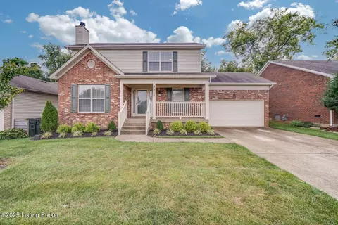 3912 Vantage Pl, Jeffersontown, KY 40299