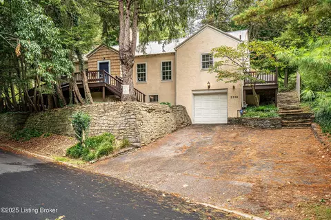 2319 Cross Hill Rd, Louisville, KY 40206