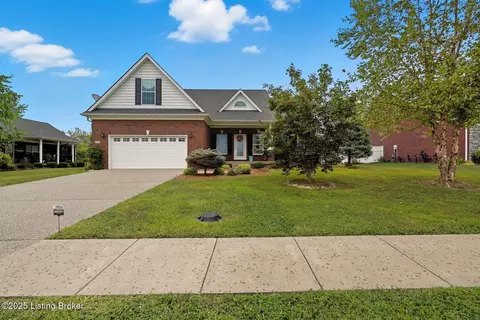256 Trinity Dr, Mount Washington, KY 40047
