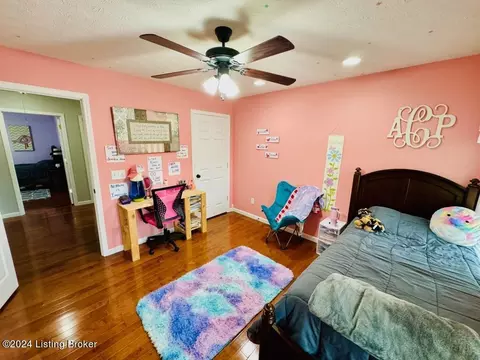 Bedroom - 1148 Long Run Rd, Springfield, KY 40069 photo 8 of 8