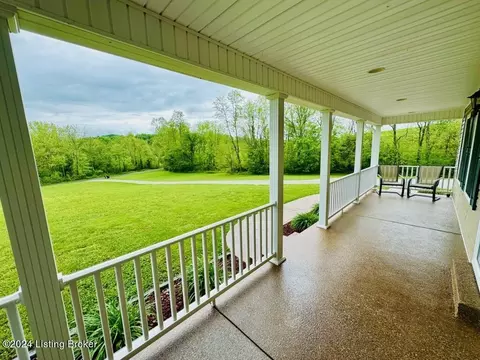 Exterior - 1148 Long Run Rd, Springfield, KY 40069 photo 2 of 8