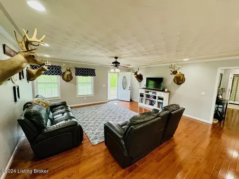 Other - 1148 Long Run Rd, Springfield, KY 40069 photo 3 of 11