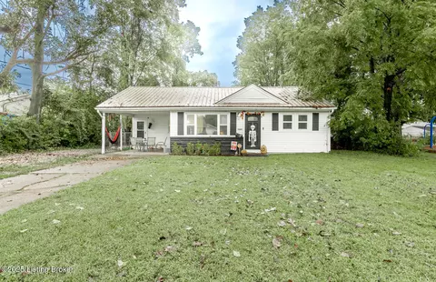 7009 Nathan Hale Way, Louisville, KY 40272