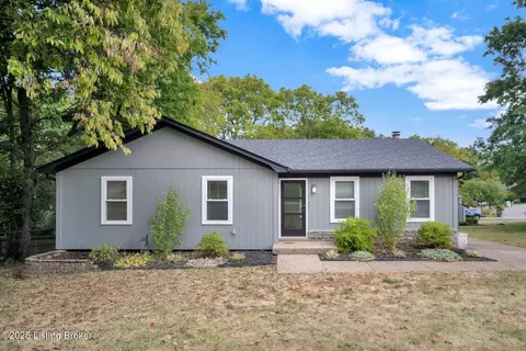 2815 Antone Pkwy, Louisville, KY 40220