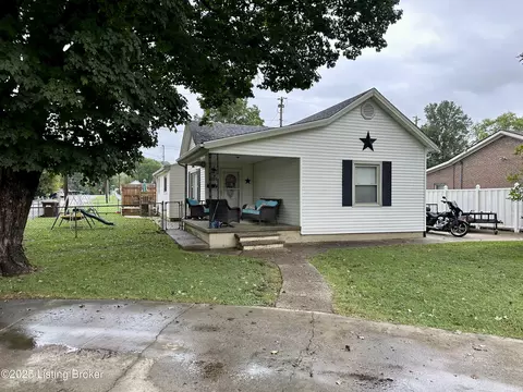 1101 7th St, Carrollton, KY 41008