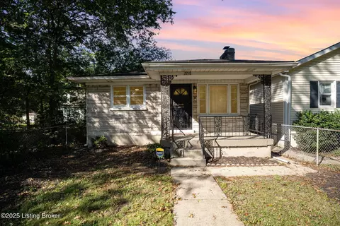 3718 Warren Ave, Louisville, KY 40215