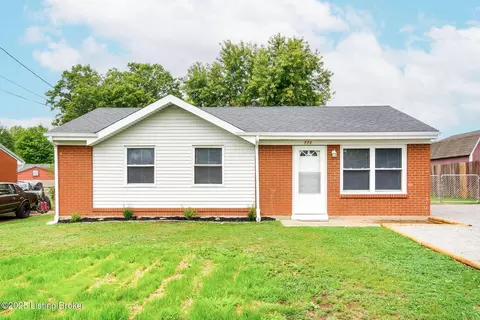 773 Blossom Rd, Louisville, KY 40229