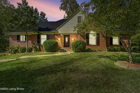 6215 Deep Cove Ct, Prospect, KY 40059