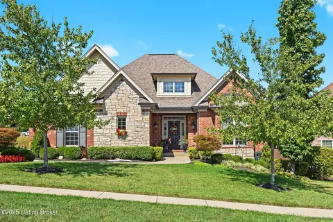 1801 Meremont Ridge Rd, Louisville, KY 40245