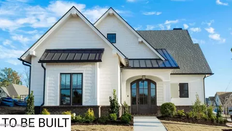 134 Noblewood Blvd, Jeffersonville, IN 47130