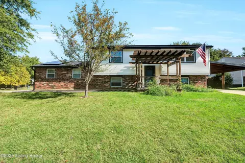 8601 Gamekeeper Ct, Louisville, KY 40291