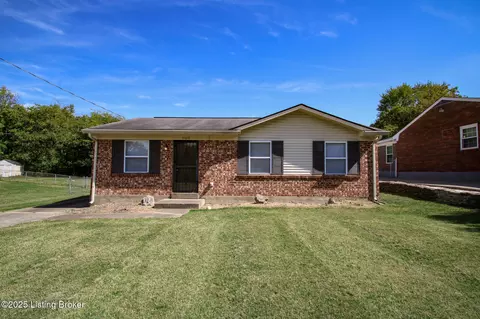 9429 Chambers Way, Louisville, KY 40229