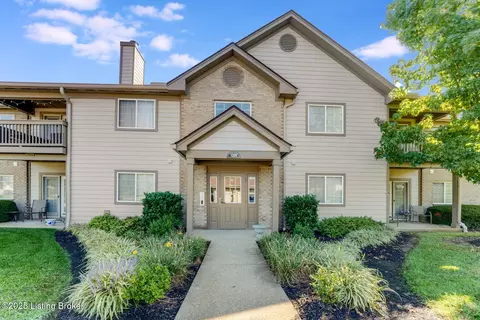 1209 Winter Springs Ct #102, Louisville, KY 40243